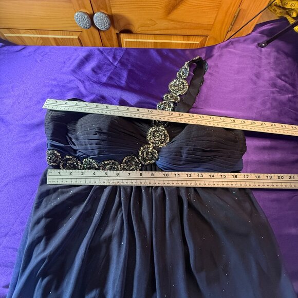 📌Xscape Sequin & Beaded One Shoulder Blue - Black Ombre Formal - Ball Dress - Picture 12 of 16